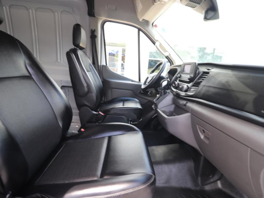 Certified 2025 Ford Transit 250 148 High Roof Extended RWD image 21