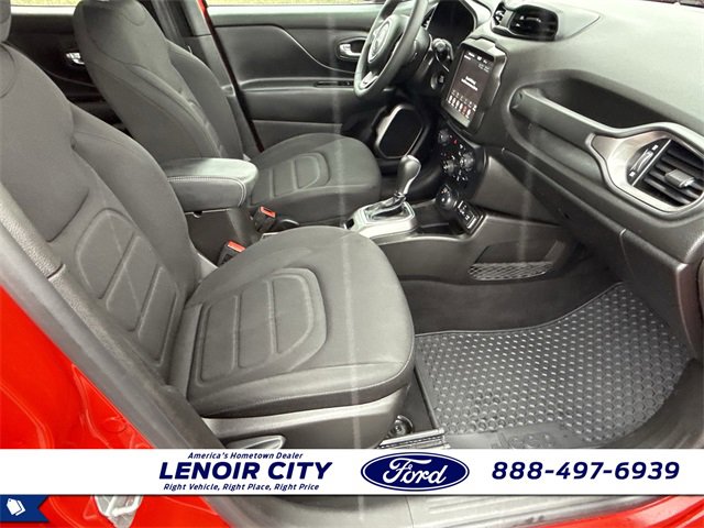 Used 2022 Jeep Renegade Latitude image 17
