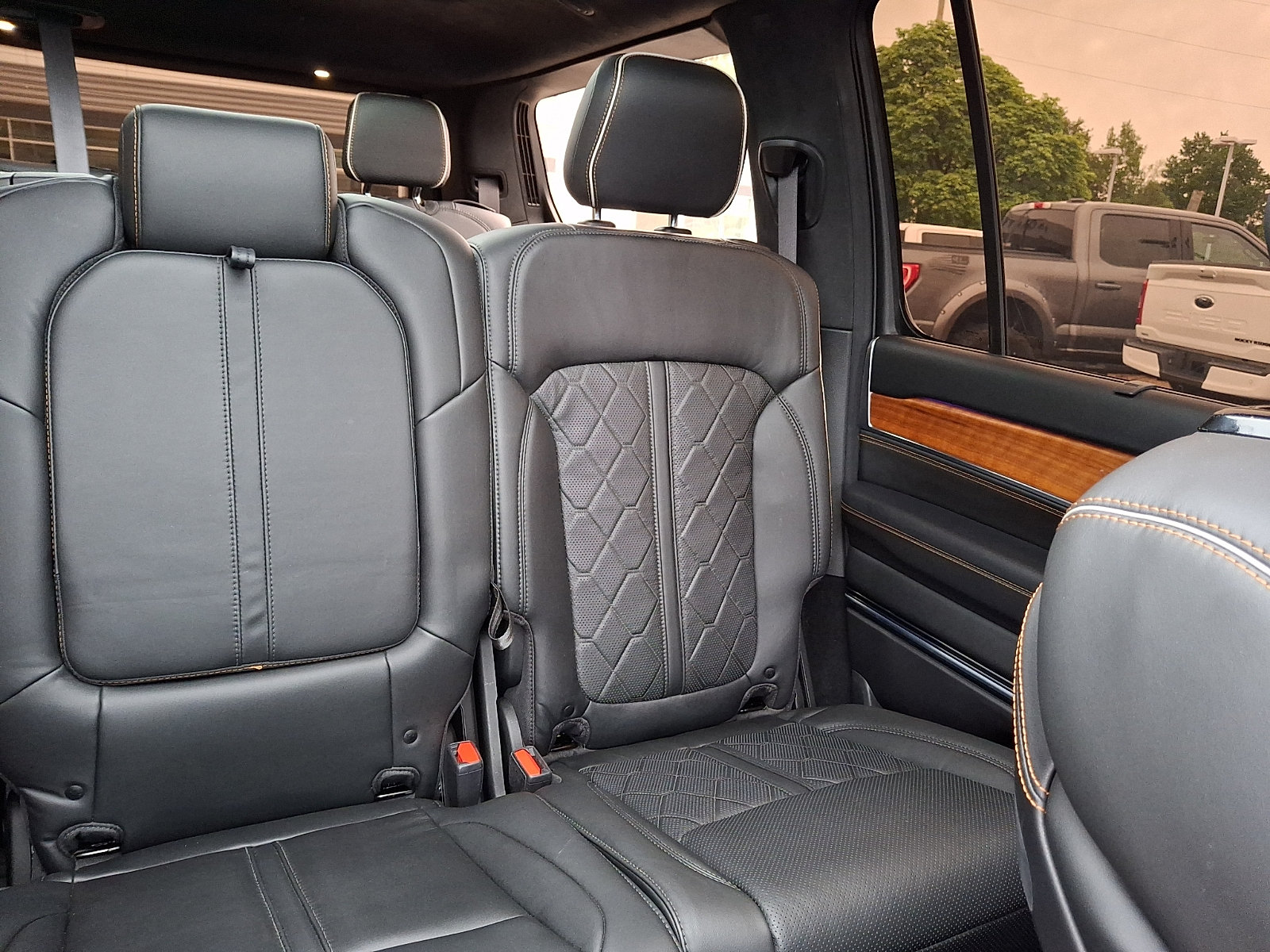 Used 2022 Jeep Grand Wagoneer Series III w/ Flexible Seating Group AWD/4WD image 20
