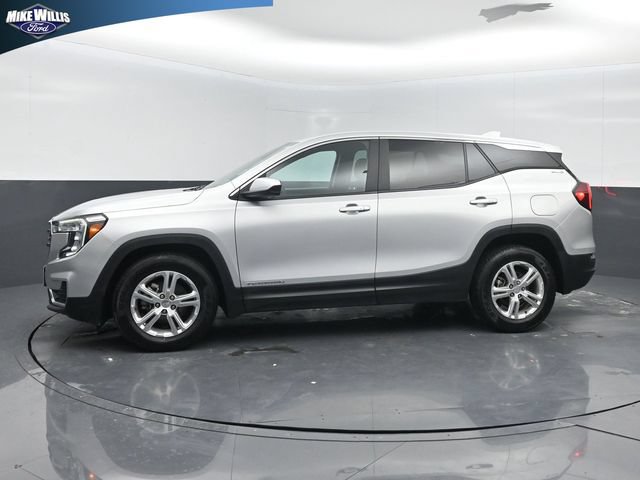 Used 2022 GMC Terrain SLE FWD image 4