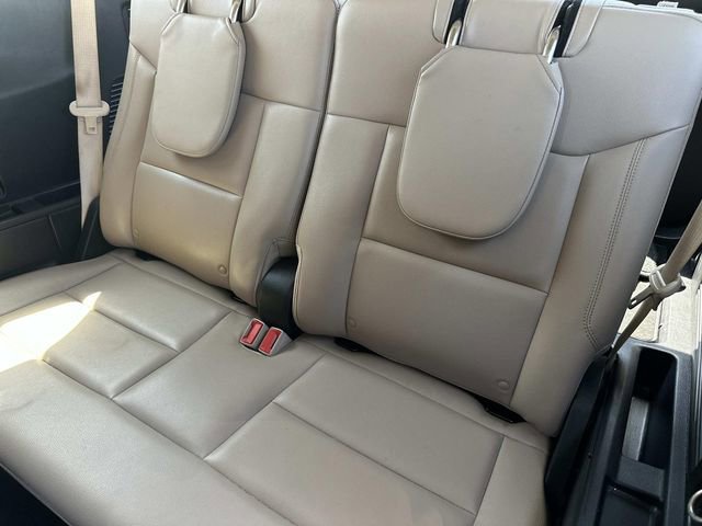 Certified 2021 Ford Explorer Limited w/ Hybrid Equipment Group 310A image 23