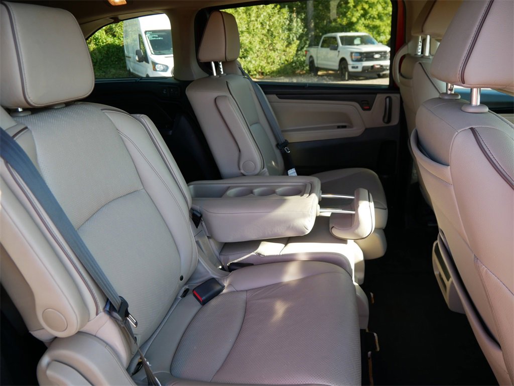Used 2023 Honda Odyssey Elite image 9