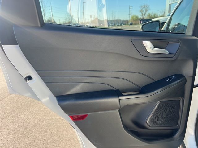 Certified 2023 Ford Escape Platinum AWD/4WD image 17