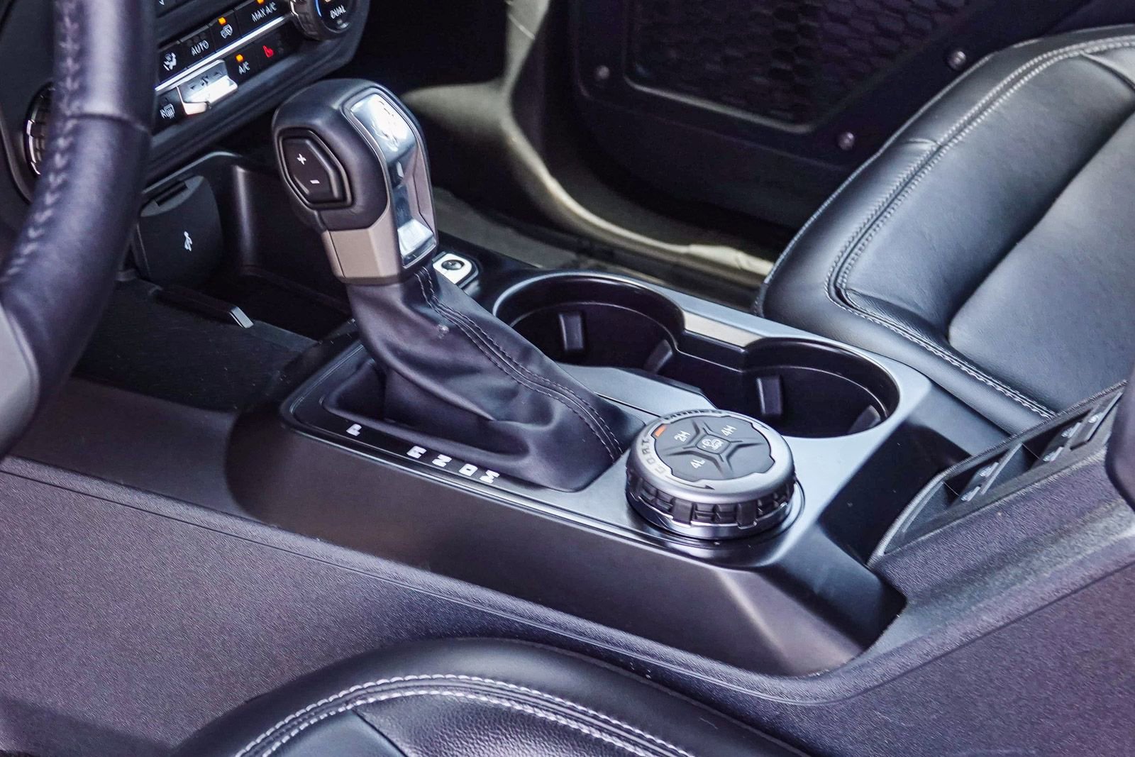 Certified 2025 Ford Bronco Outer Banks image 18