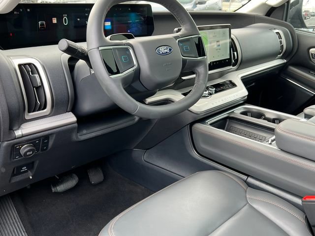Certified 2025 Ford Expedition Max Active image 24