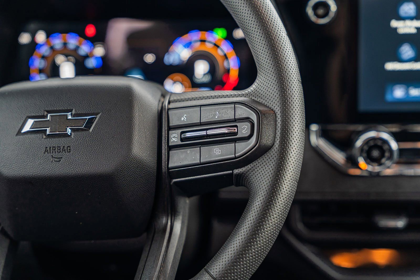 Used 2024 Chevrolet Colorado Trail Boss w/ Technology Package image 29