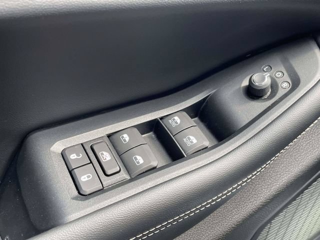Used 2023 Jeep Grand Cherokee Limited RWD image 13