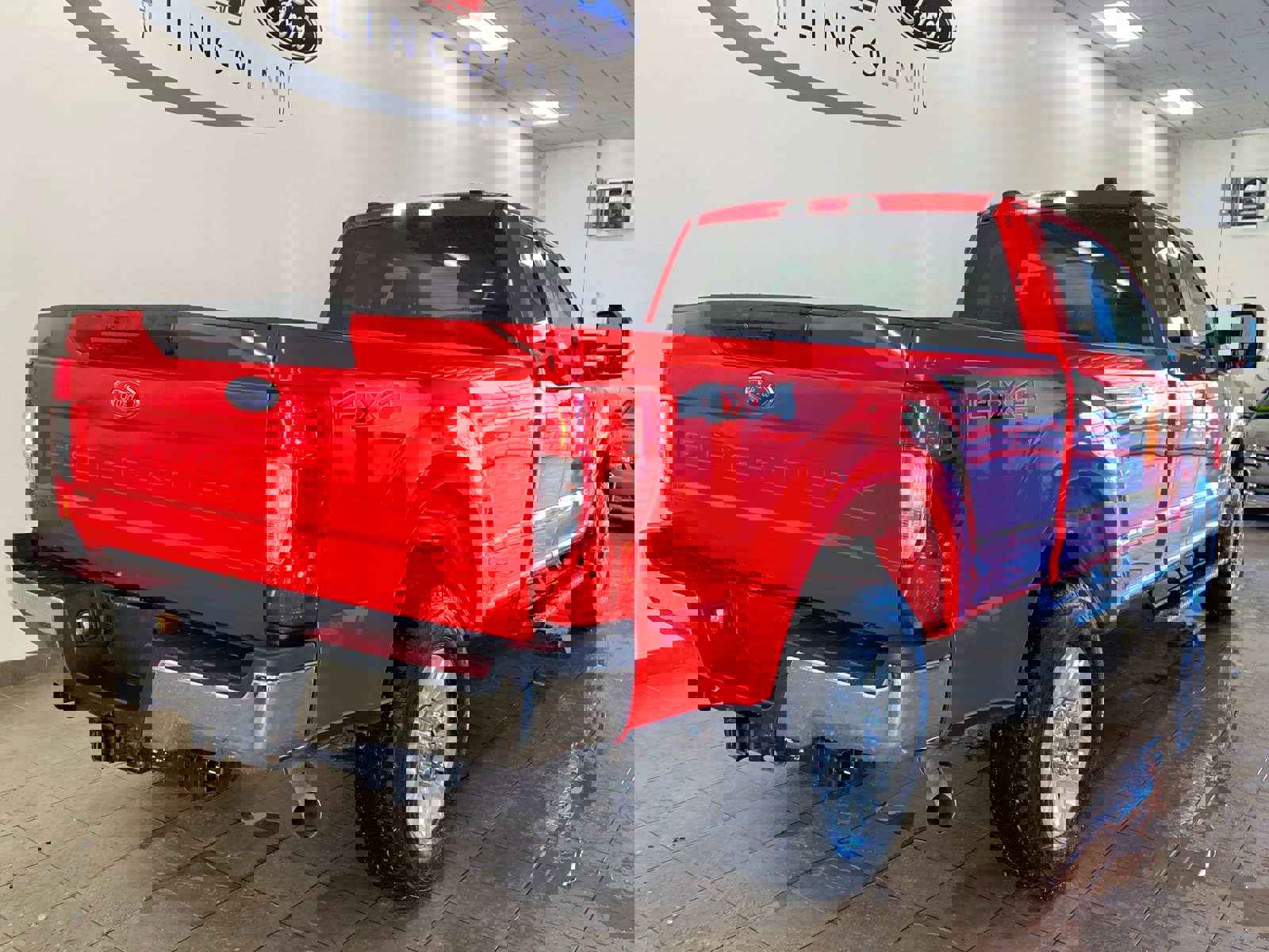 Certified 2021 Ford F250 XL w/ STX Appearance Package image 7