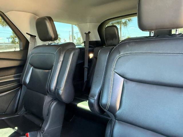 Certified 2022 Ford Explorer XLT w/ Equipment Group 202A image 21