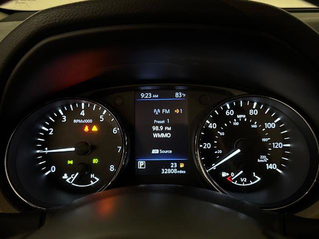Used 2019 Nissan Rogue SL FWD image 23