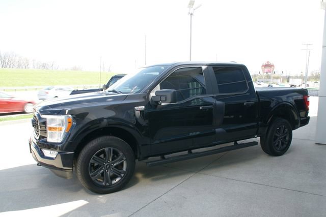 Certified 2021 Ford F150 XL w/ STX Appearance Package image 5