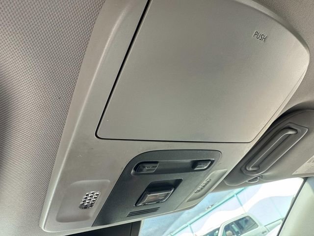 Used 2024 Toyota Camry SE image 25