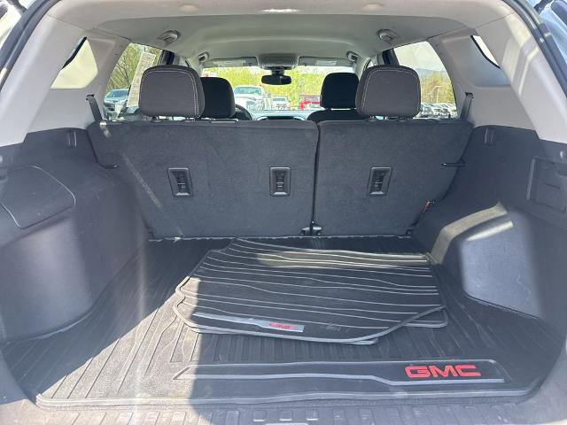 Used 2024 GMC Terrain SLE w/ Elevation Edition AWD/4WD image 24