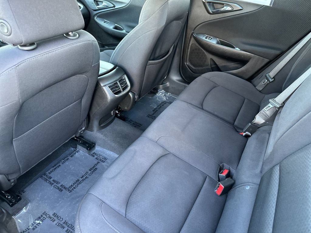 Used 2024 Chevrolet Malibu LT FWD image 11