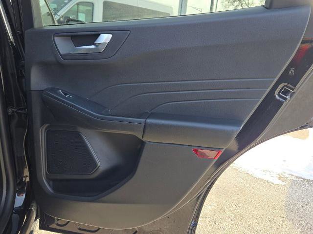 Certified 2025 Ford Escape ST-Line Select AWD/4WD image 11