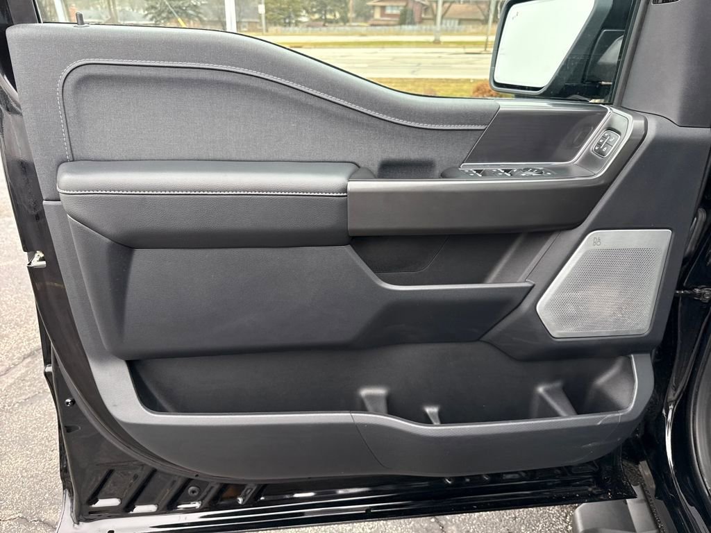 Certified 2024 Ford F150 Lariat w/ Equipment Group 502A High image 17