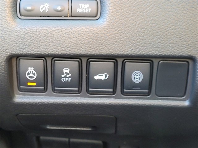 Used 2021 Nissan Murano Platinum w/ Cargo Package image 26