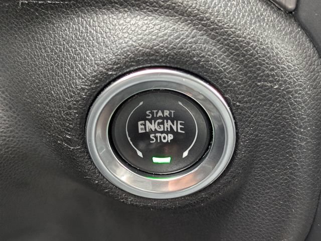 Used 2019 GMC Sierra 1500 Denali w/ Denali Ultimate Package AWD/4WD image 29