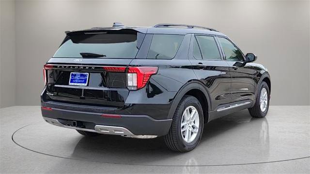 Certified 2025 Ford Explorer Active w/ Active Comfort Package image 7