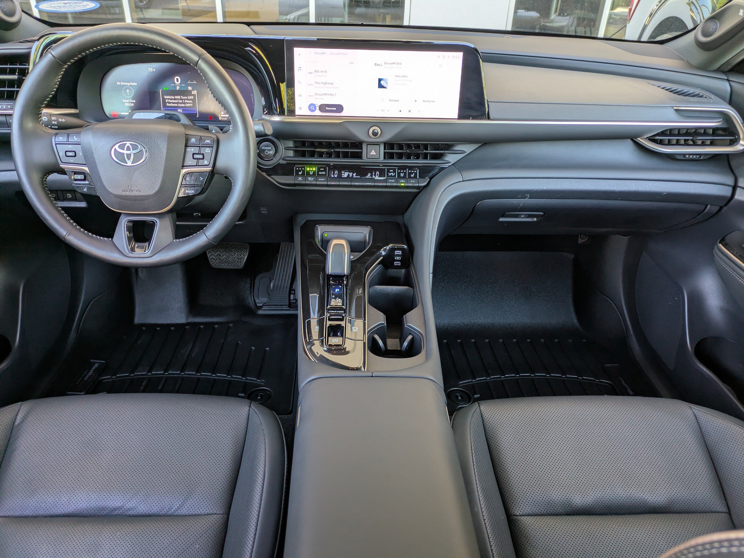 Used 2024 Toyota Crown Platinum AWD/4WD image 13