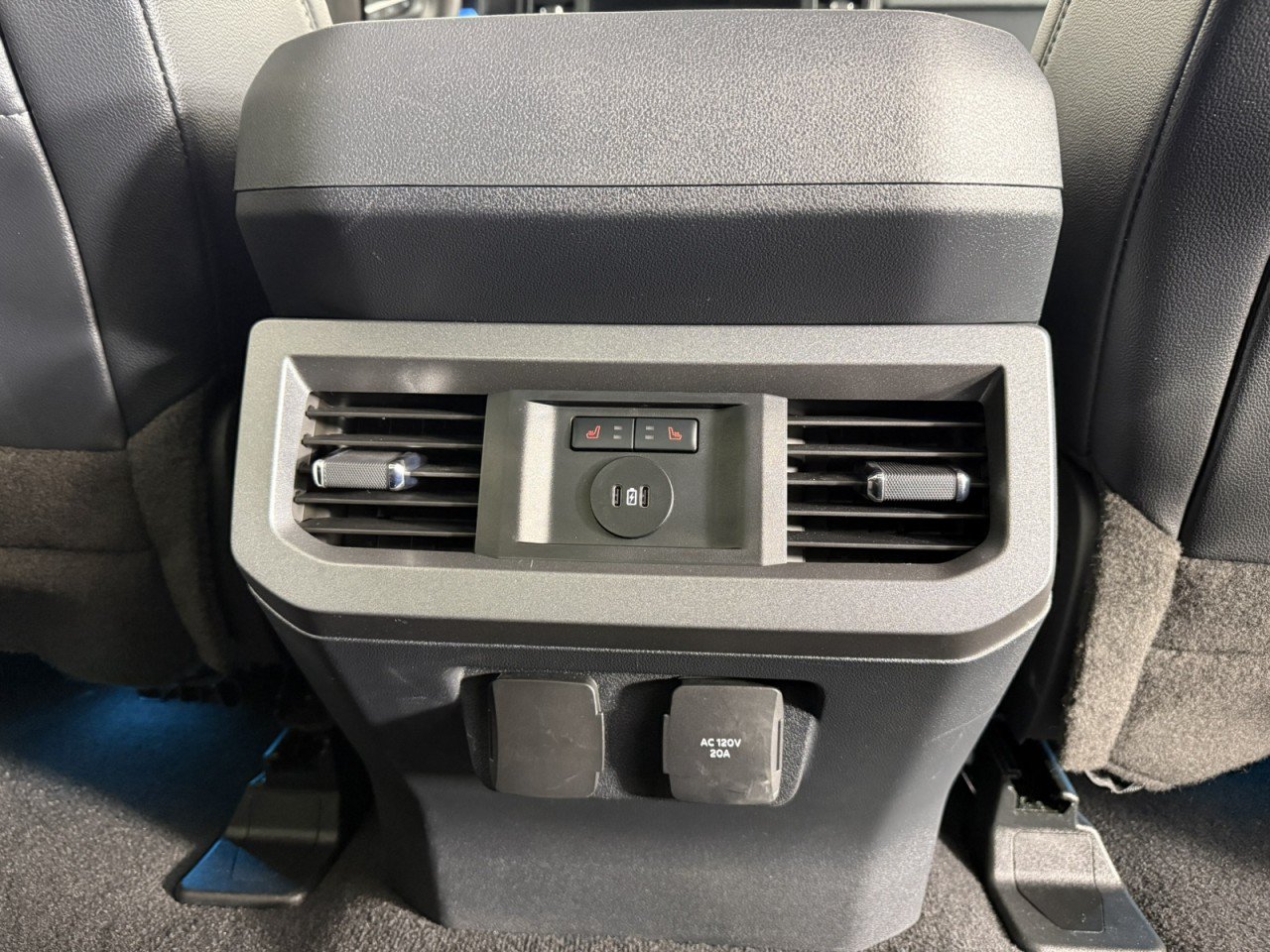Certified 2023 Ford F250 Lariat w/ Lariat Ultimate Package AWD/4WD image 15