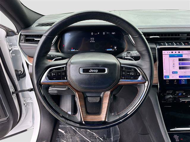 Used 2024 Jeep Grand Cherokee L Summit w/ Advanced Protech Group IV AWD/4WD image 12