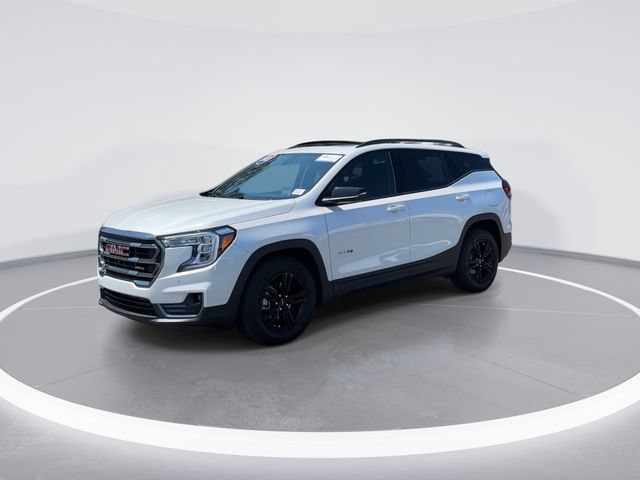 Used 2022 GMC Terrain AT4 w/ Infotainment Package II AWD/4WD image 3