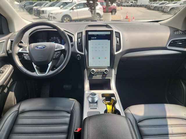 Certified 2024 Ford Edge SEL w/ Convenience Package AWD/4WD image 8