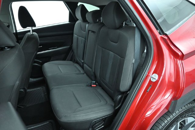 Used 2025 Hyundai Tucson SEL FWD image 26