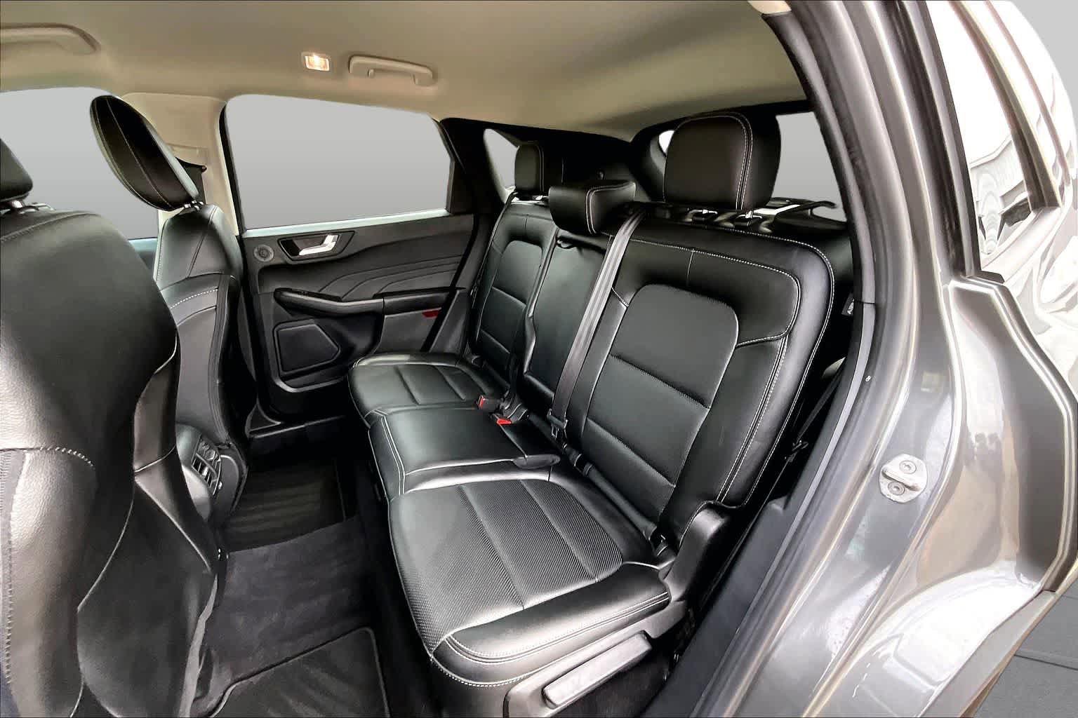 Certified 2022 Ford Escape SEL w/ Technology Package FWD image 21