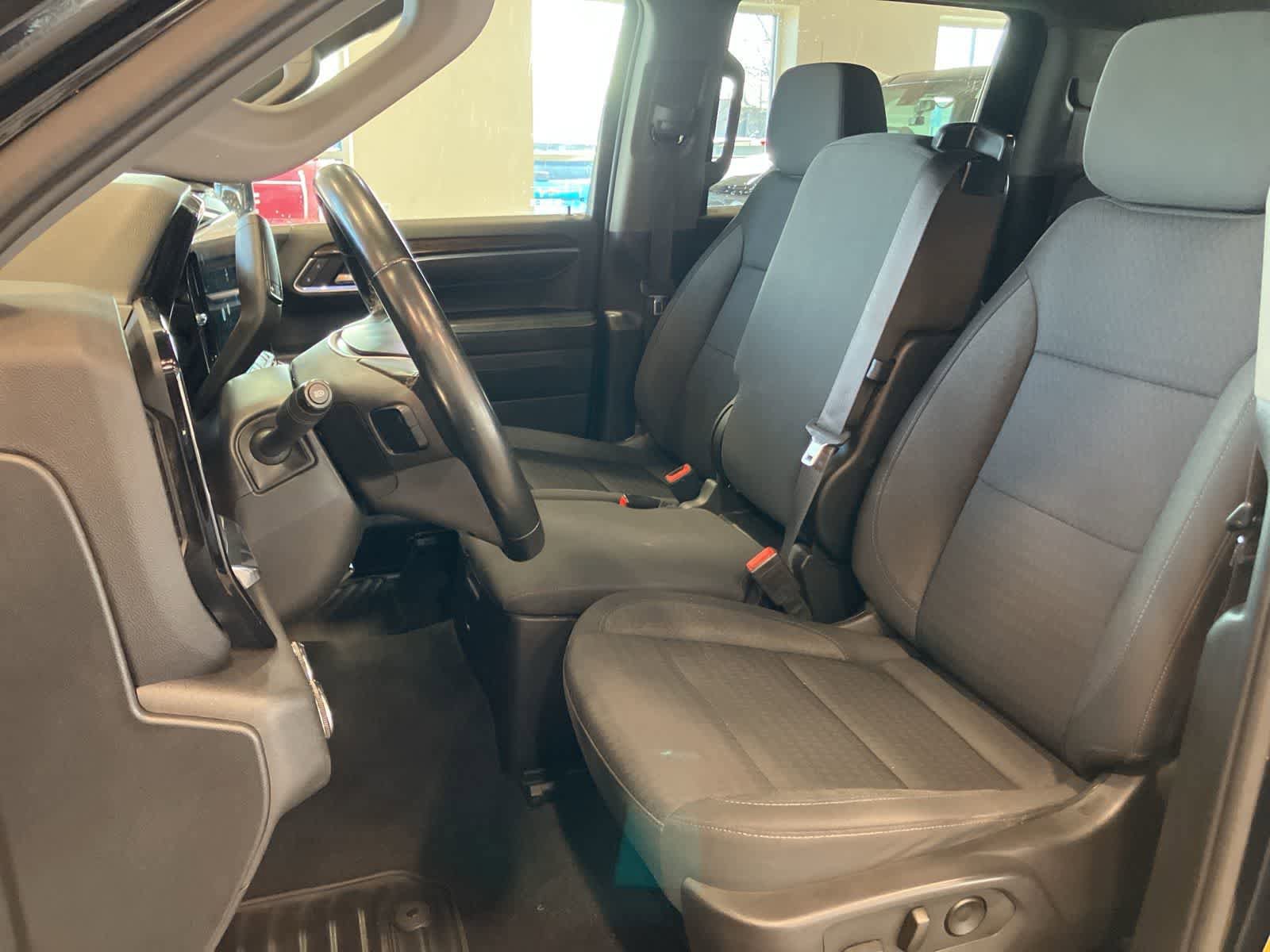 Used 2023 GMC Sierra 1500 SLE w/ Enhanced Capability Package AWD/4WD image 10