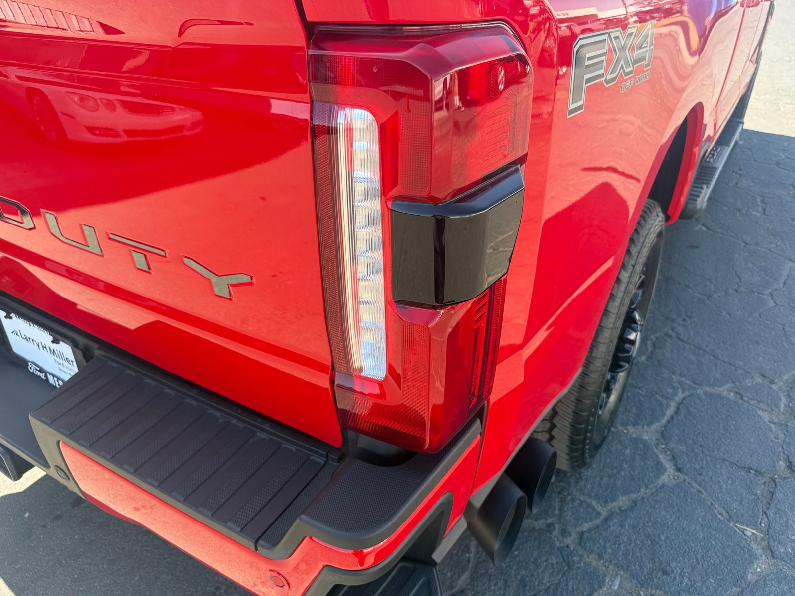 Certified 2026 Ford F350 Lariat w/ Black Appearance Package AWD/4WD image 29