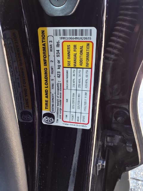 Certified 2022 Ford Escape SE w/ SE Sport Appearance Package FWD image 40