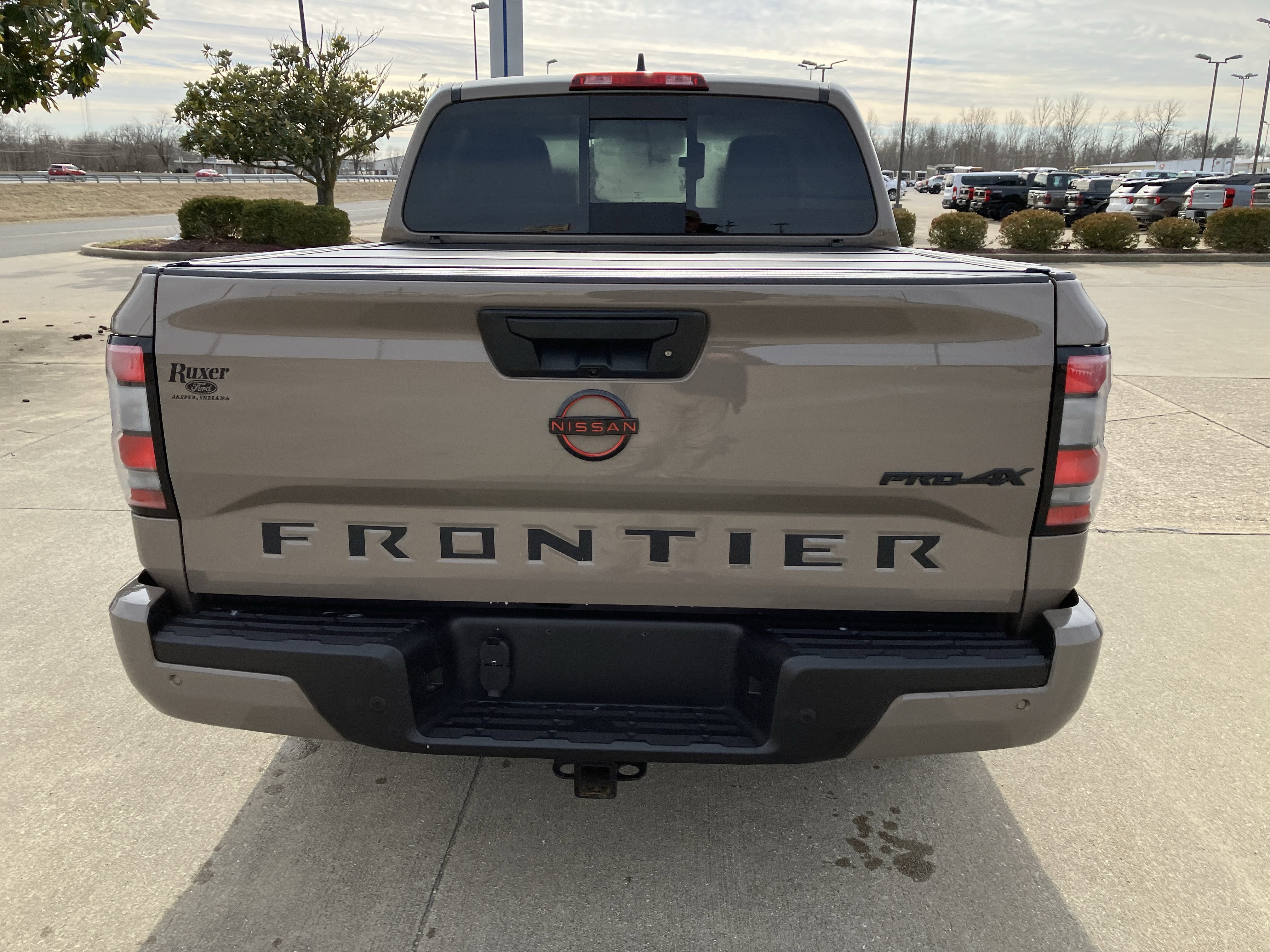 Used 2024 Nissan Frontier PRO-4X w/ Technology Package image 4