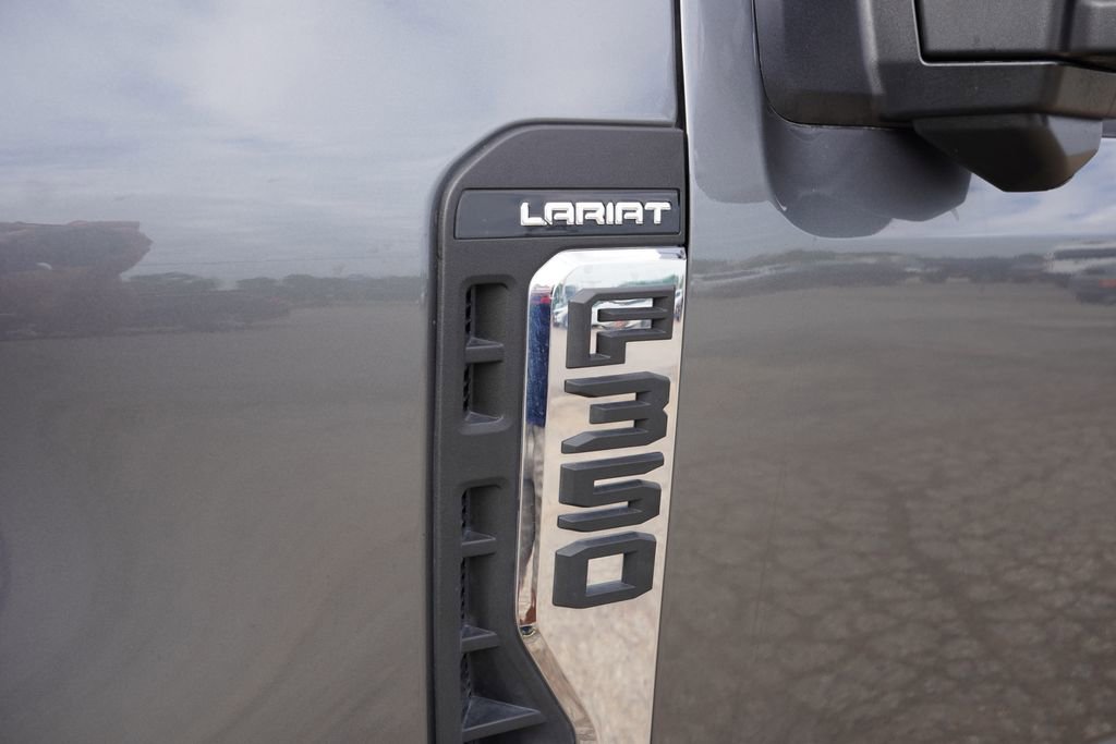 Certified 2026 Ford F350 Lariat w/ Tremor Off-Road Package AWD/4WD image 15