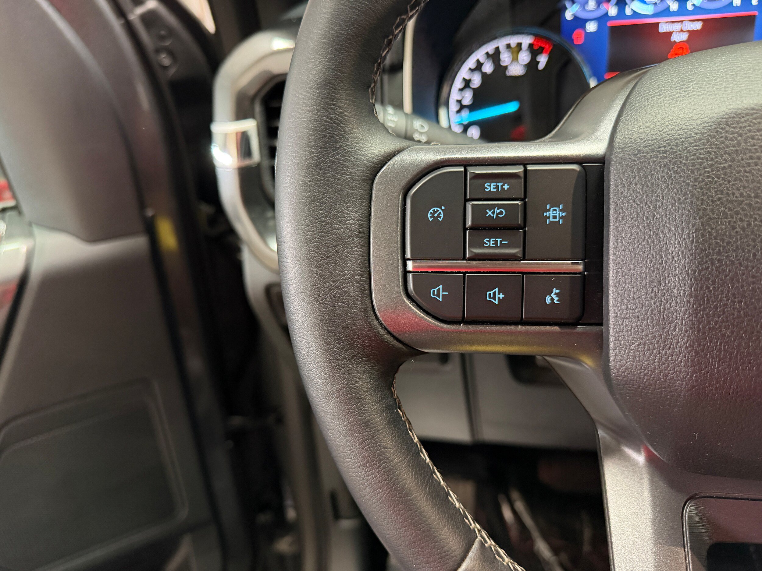 Certified 2023 Ford F150 XLT w/ Equipment Group 302A High AWD/4WD image 18