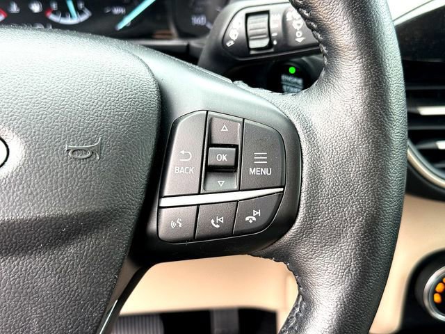 Certified 2020 Ford Escape SEL FWD image 12