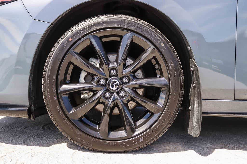 Used 2021 MAZDA MAZDA3 Hatchback w/Premium Plus Pkg AWD/4WD image 11