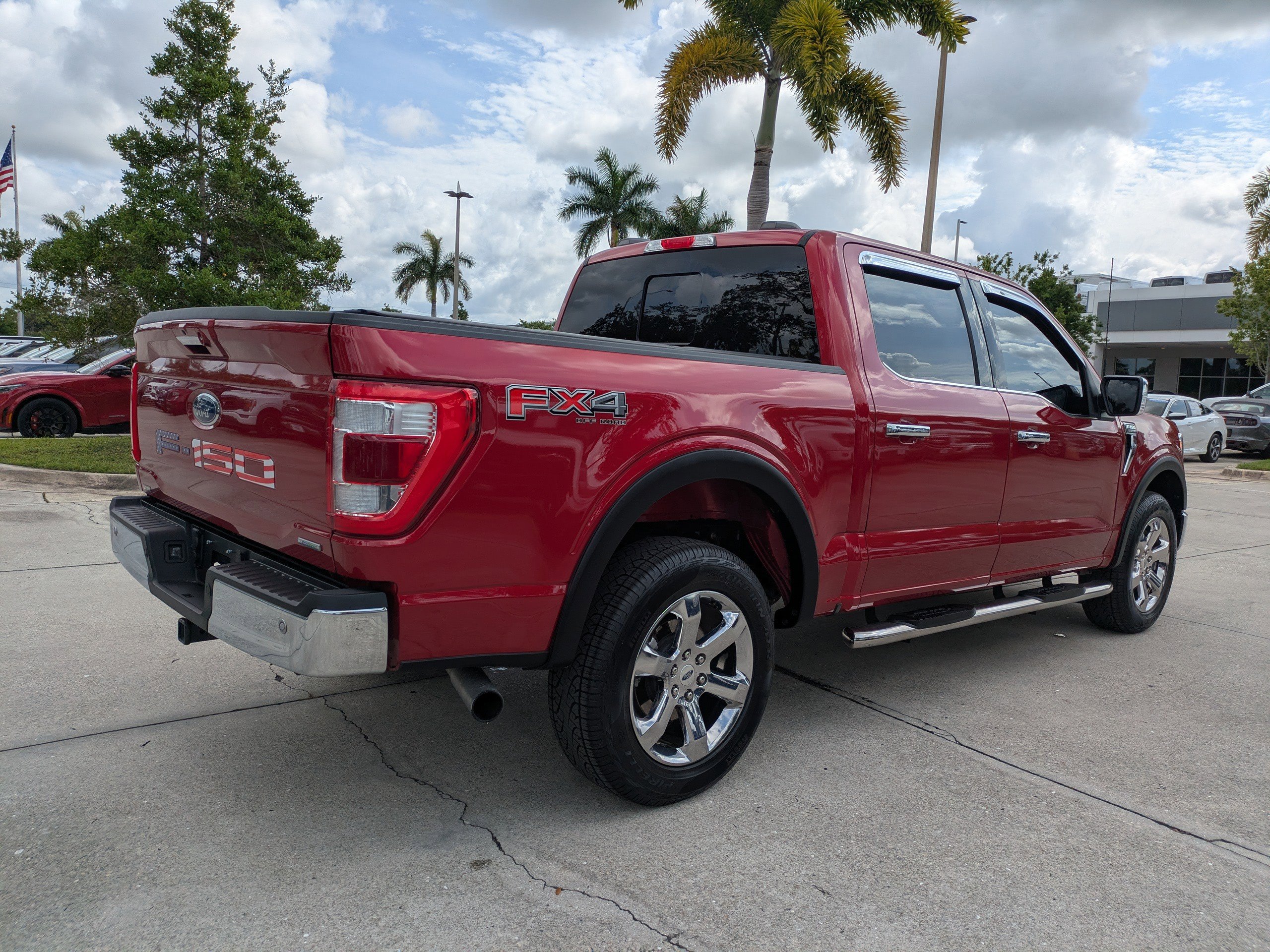Certified 2022 Ford F150 Lariat AWD/4WD image 4