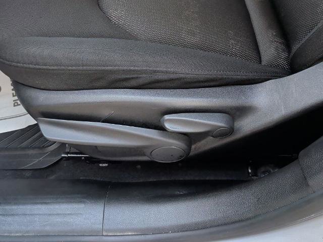 Used 2017 Jeep Renegade Latitude image 14