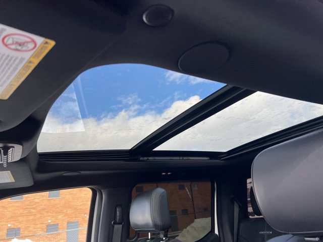 Certified 2025 Ford F350 Platinum w/ FX4 Off-Road Package image 22