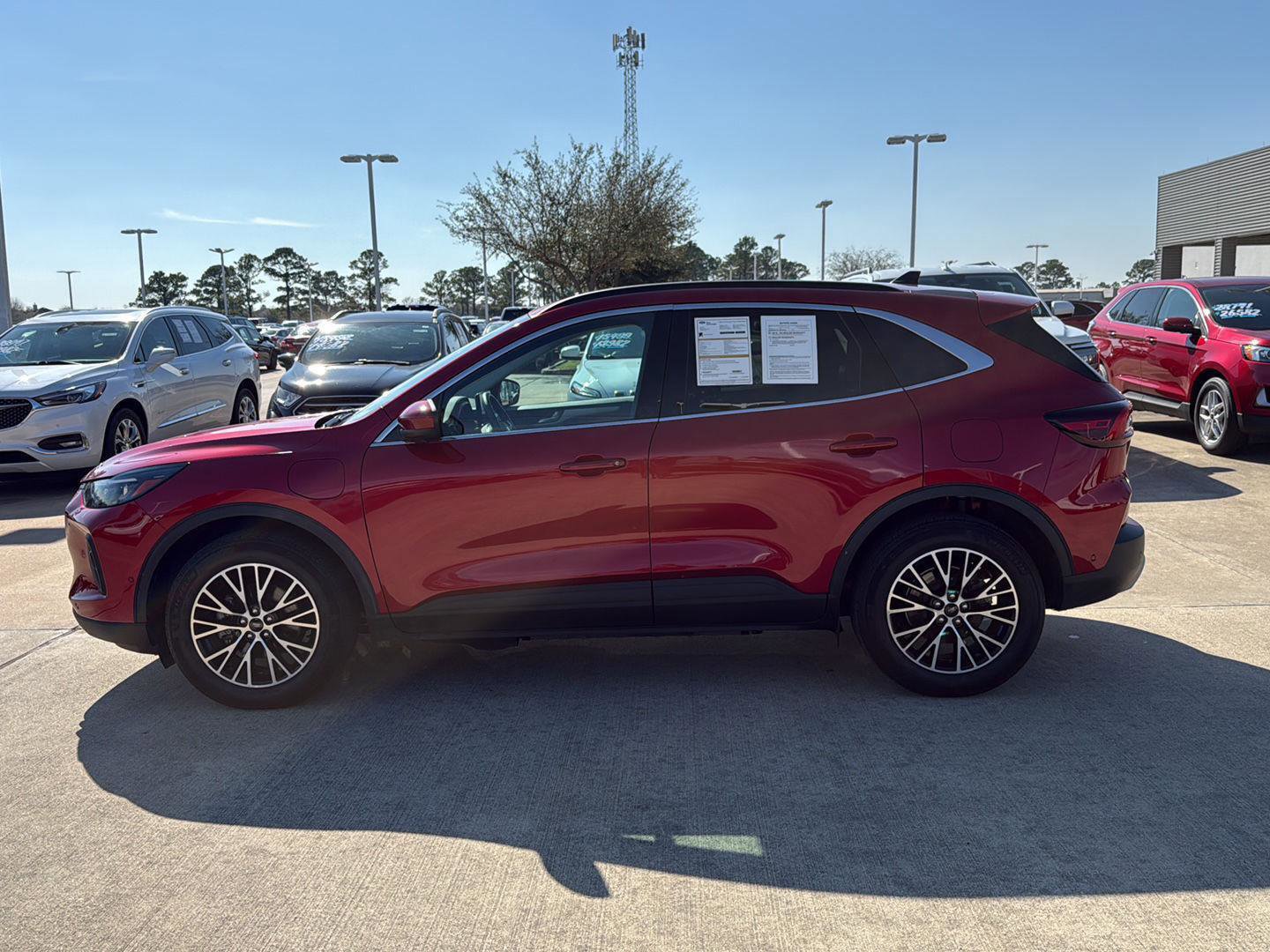 Certified 2023 Ford Escape SE w/ PHEV Premium Package image 2