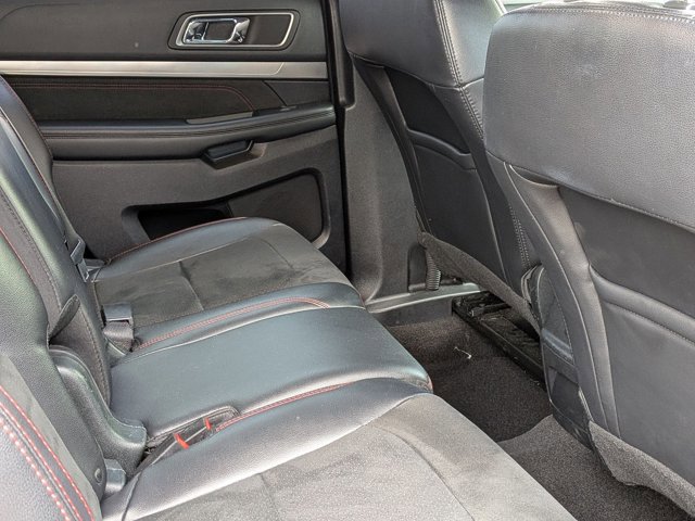 Certified 2019 Ford Explorer XLT w/ Equipment Group 202A FWD image 20