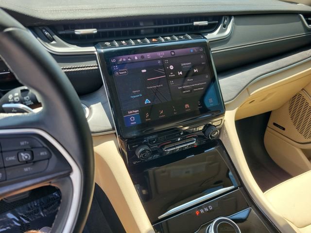 Used 2021 Jeep Grand Cherokee L Limited RWD image 28