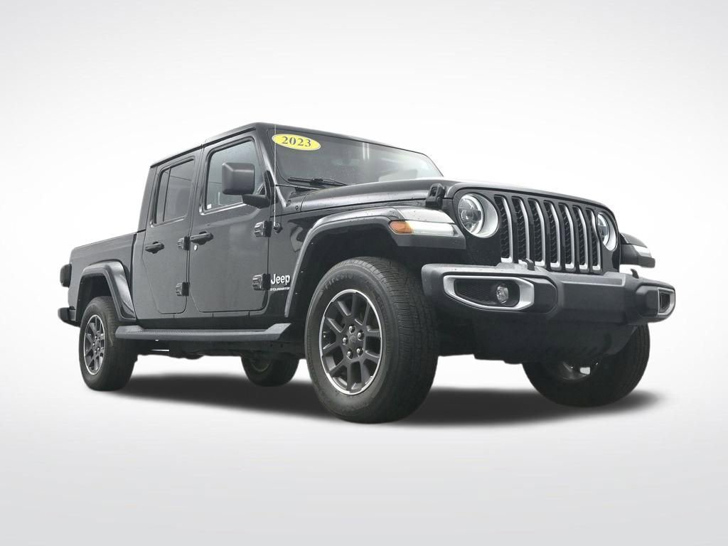 Used 2023 Jeep Gladiator Overland w/ Popular Equipment Package AWD/4WD image 33