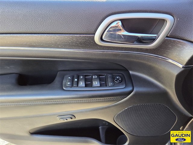 Used 2018 Jeep Grand Cherokee Limited image 18