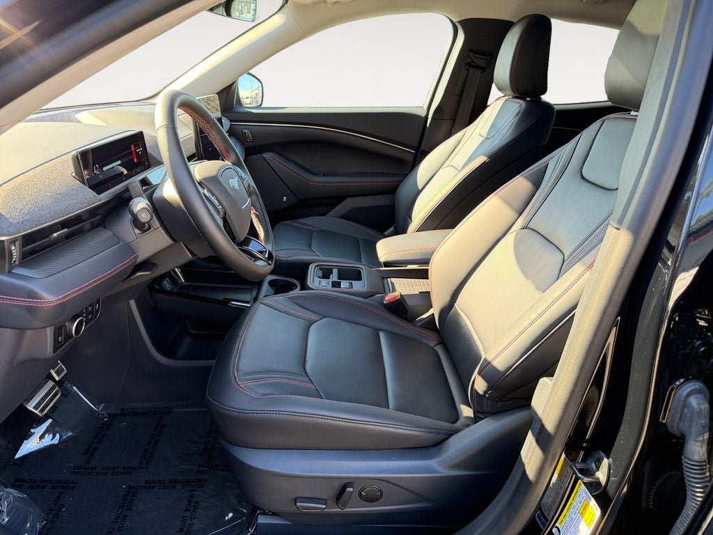 Certified 2025 Ford Mustang Mach-E Premium w/ Sport Appearance Package AWD/4WD image 6