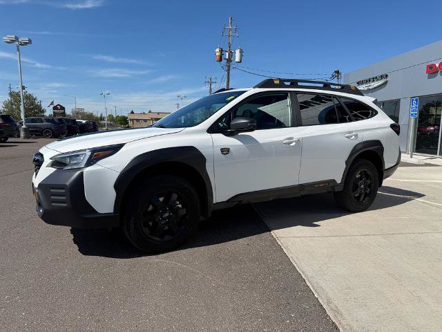 Used 2022 Subaru Outback Wilderness AWD/4WD image 3