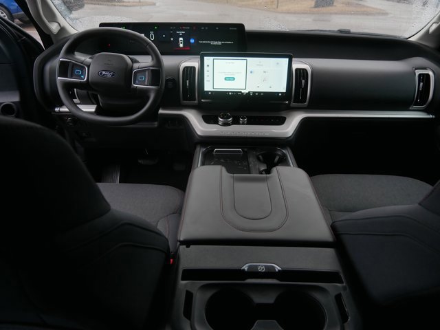 Certified 2025 Ford Expedition Max Active image 20