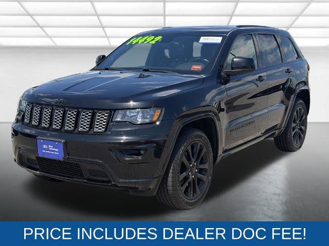 Used 2018 Jeep Grand Cherokee Altitude AWD/4WD image 3